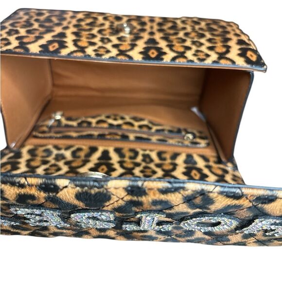 HOTSEXY Leopard Print Handbag and Wallet Set - Picture 9 of 17